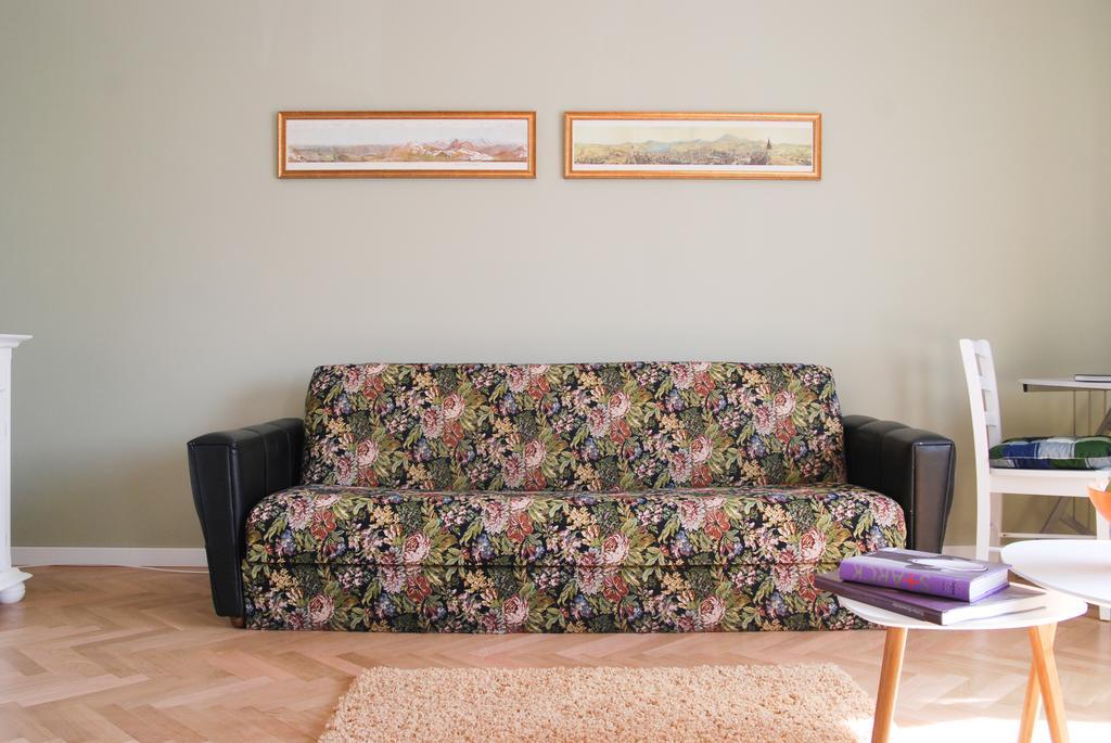 Apartment House ティミショアラ エクステリア 写真